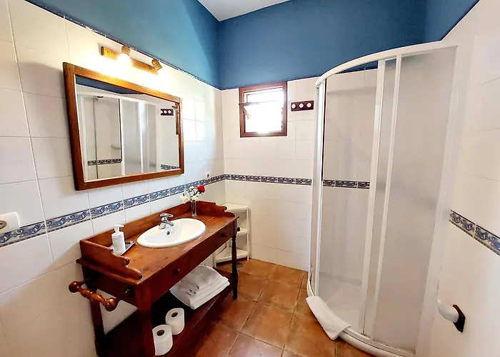 Asuncion D Nyaraló *